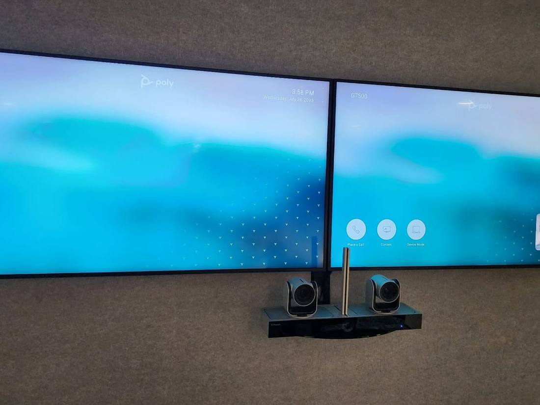 Dual Poly G7500 video conferencing bar with twin cameras